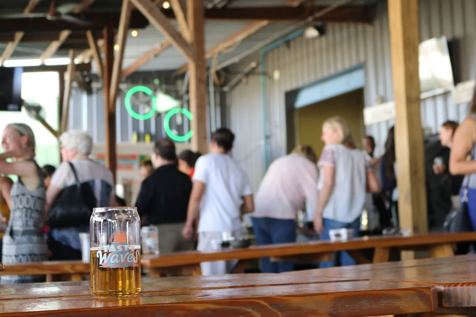 Bierzeltgarnitur vermieten und auslasten