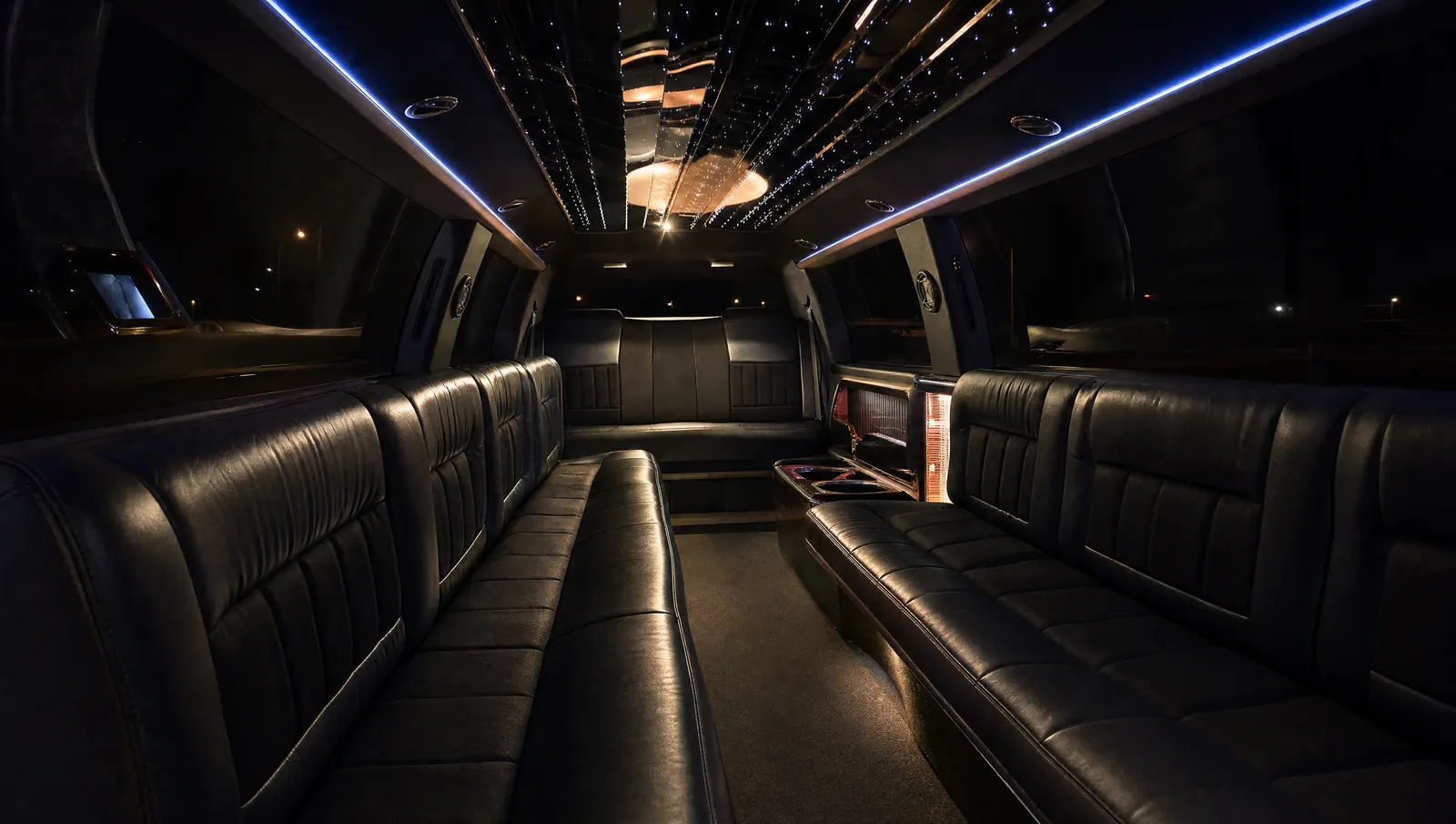 Limousine bei Nacht