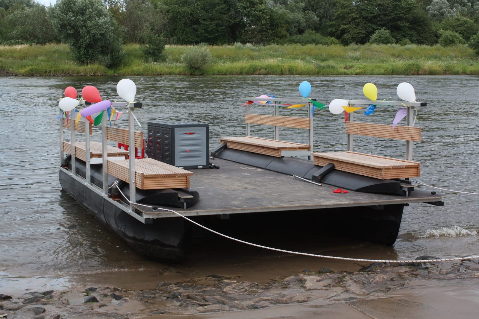 Floß, Floßtour mit Grill  