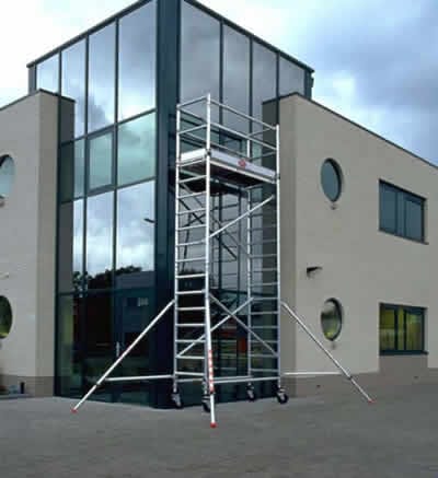 Rollgerüst von 3,30 - 10,30 m Arbeitshöhe