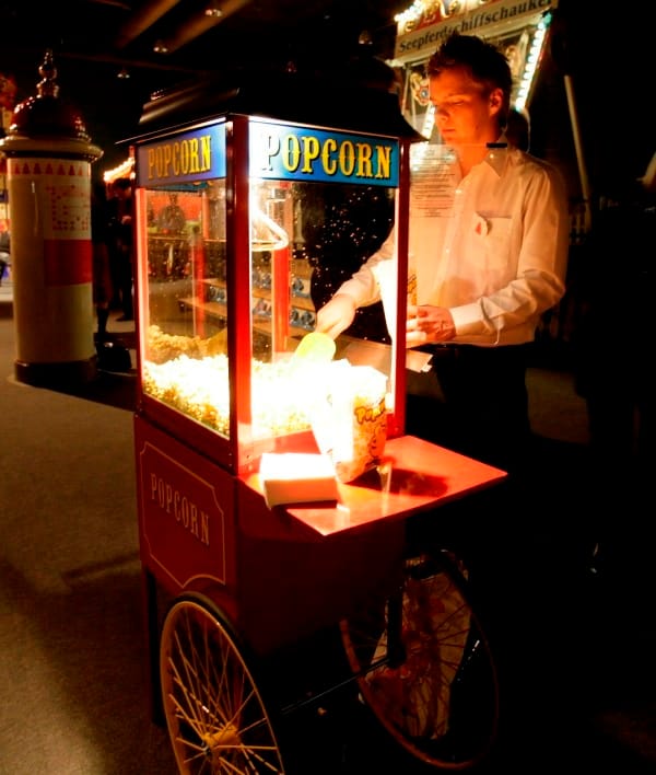 Popcornwagen / Popcorn / Popcornmaschine
