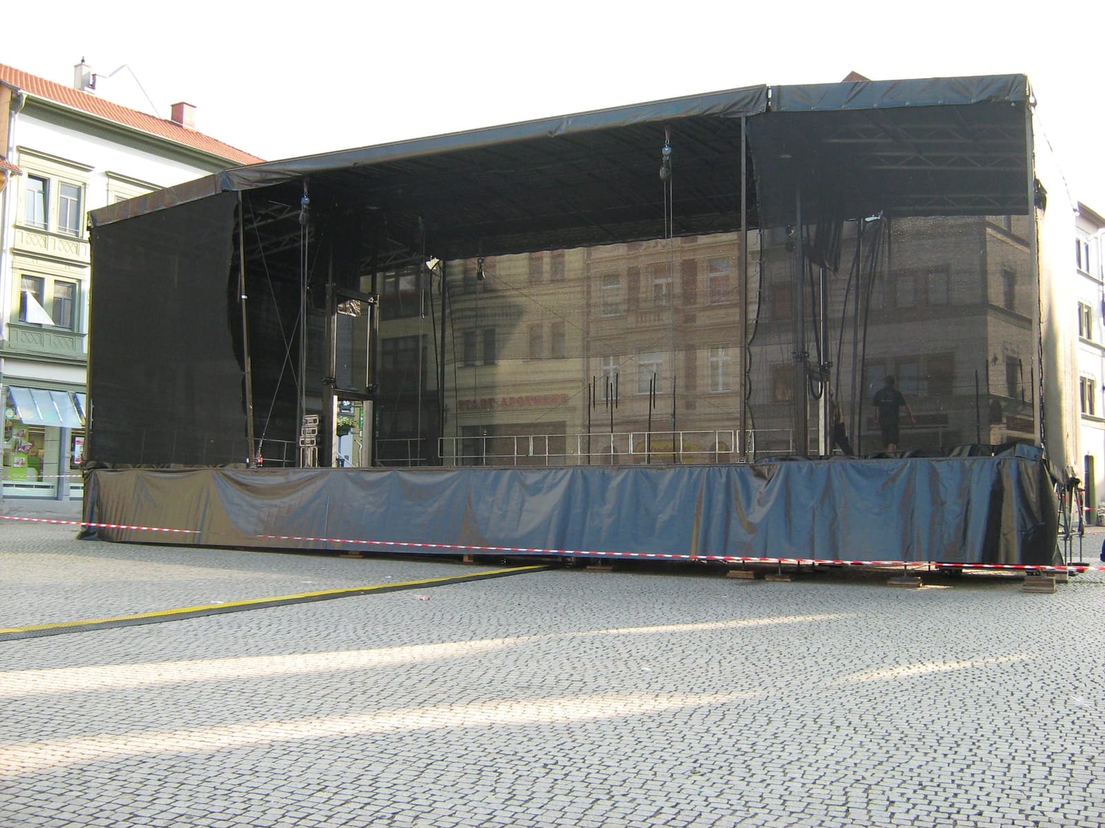 Mobile Show - Bühne 80m²-140m² - Bühnensystem "Smart Stage" für Stadtfest, Kundgebung, Konzert – 4