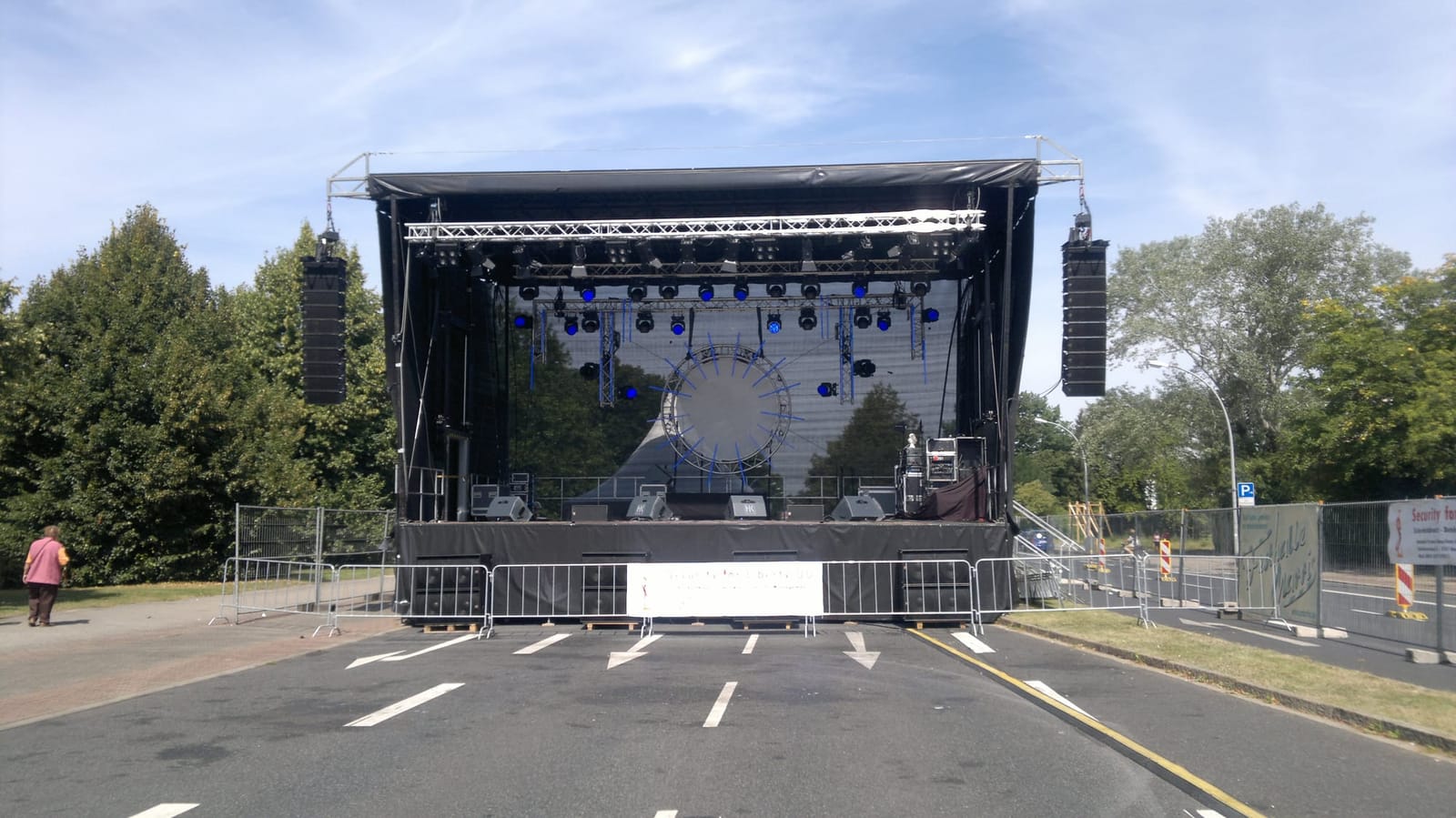 Mobile Show - Bühne 80m²-140m²  - Bühnensystem "Smart Stage"  für Stadtfest, Kundgebung, Konzert – Thumbnail 7