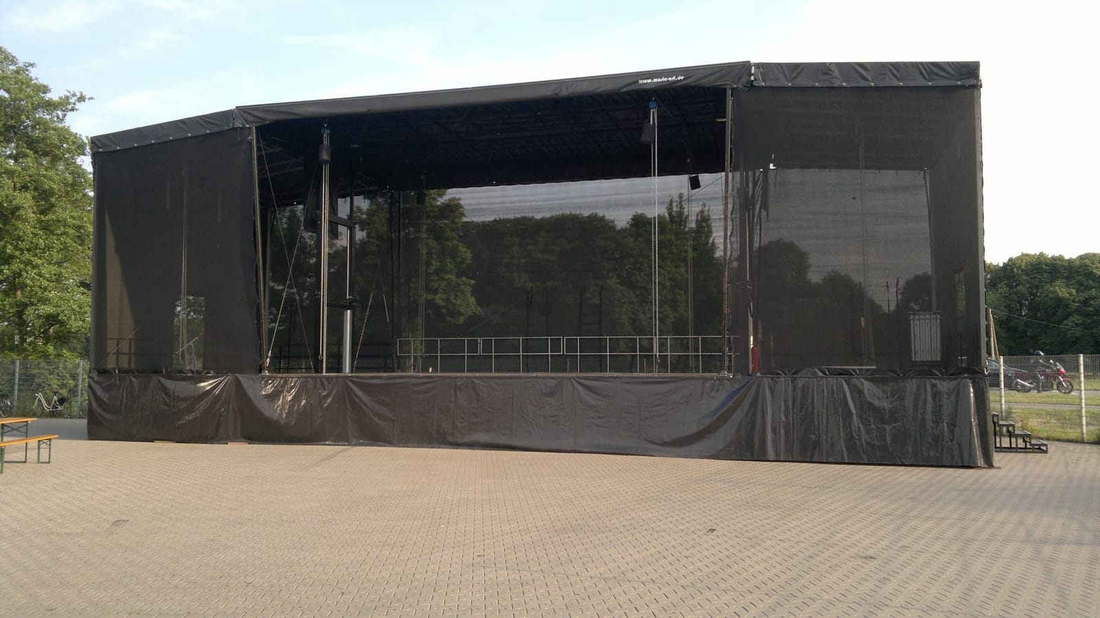 Mobile Show - Bühne 80m²-140m²  - Bühnensystem "Smart Stage"  für Stadtfest, Kundgebung, Präsentatio – 3