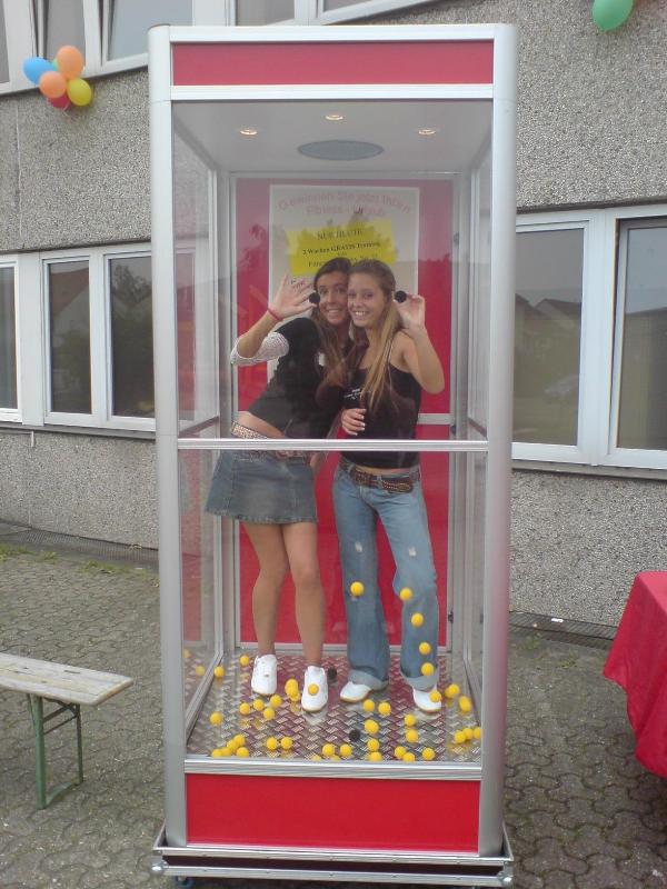 Wirbelwindbox / Windbox (Bälle) / Cashbox / Gewinnspiel / Bälle fangen