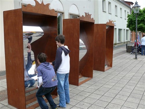 Spiegelkabinett , Zerrspiegel , Jahrmarkt  – 2