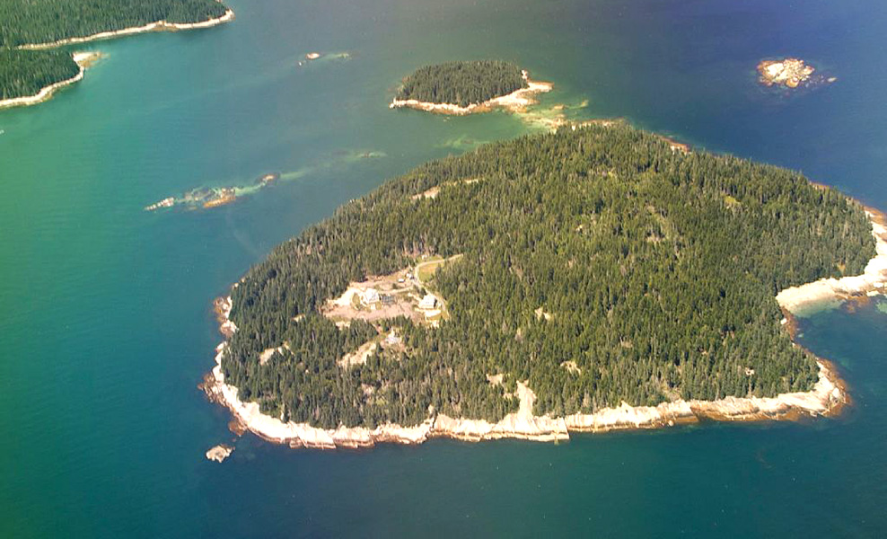 Spruce Island mieten bei Vladi Private Islands