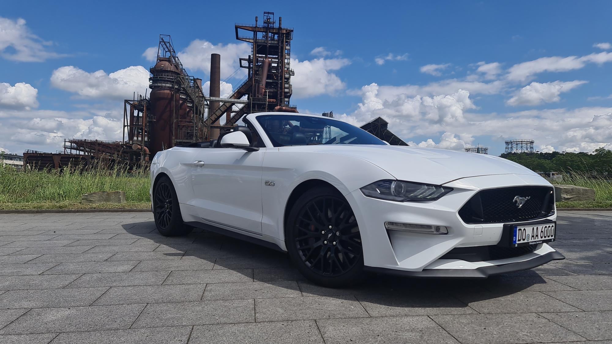 Ford Mustang GT 5.0 V8 Cabrio mieten - 450 PS US-Muscle-Car