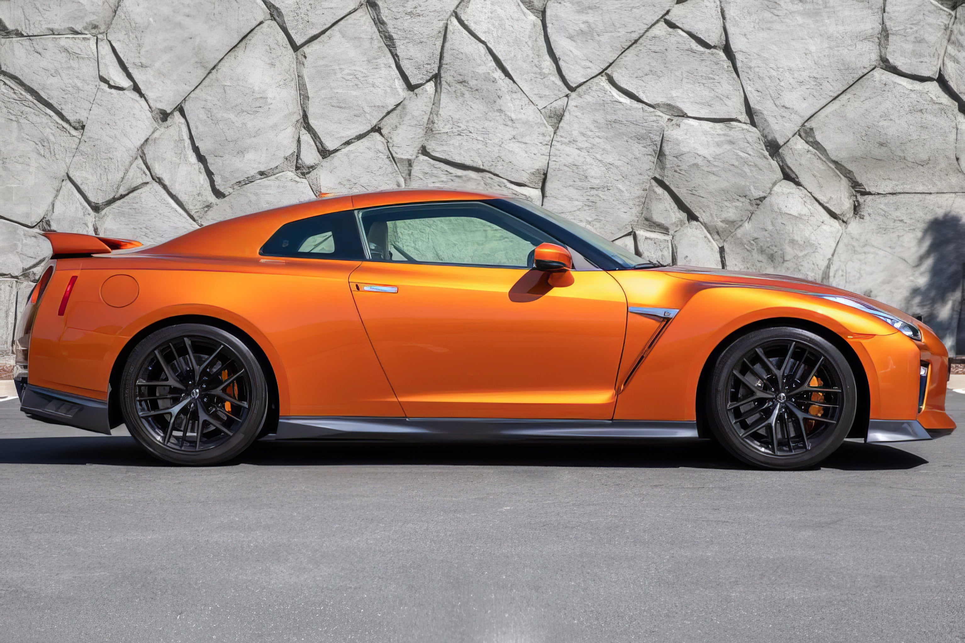 Nissan GT-R Facelift mieten - 570 PS Supersportwagen, Allrad – 2
