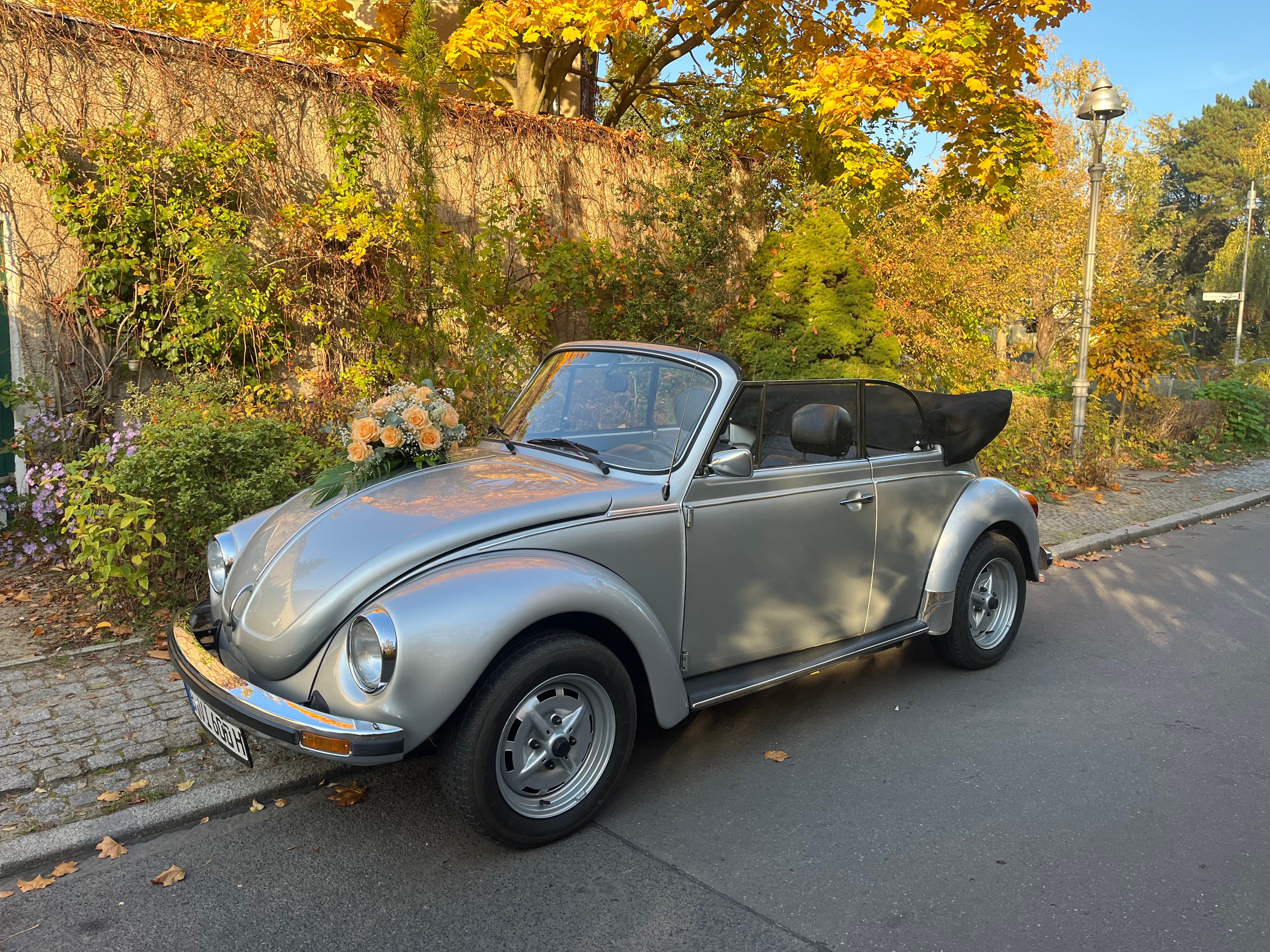 Oldtimer VW Käfer 1303 LS Cabrio mieten – Original von 1978, Topzustand