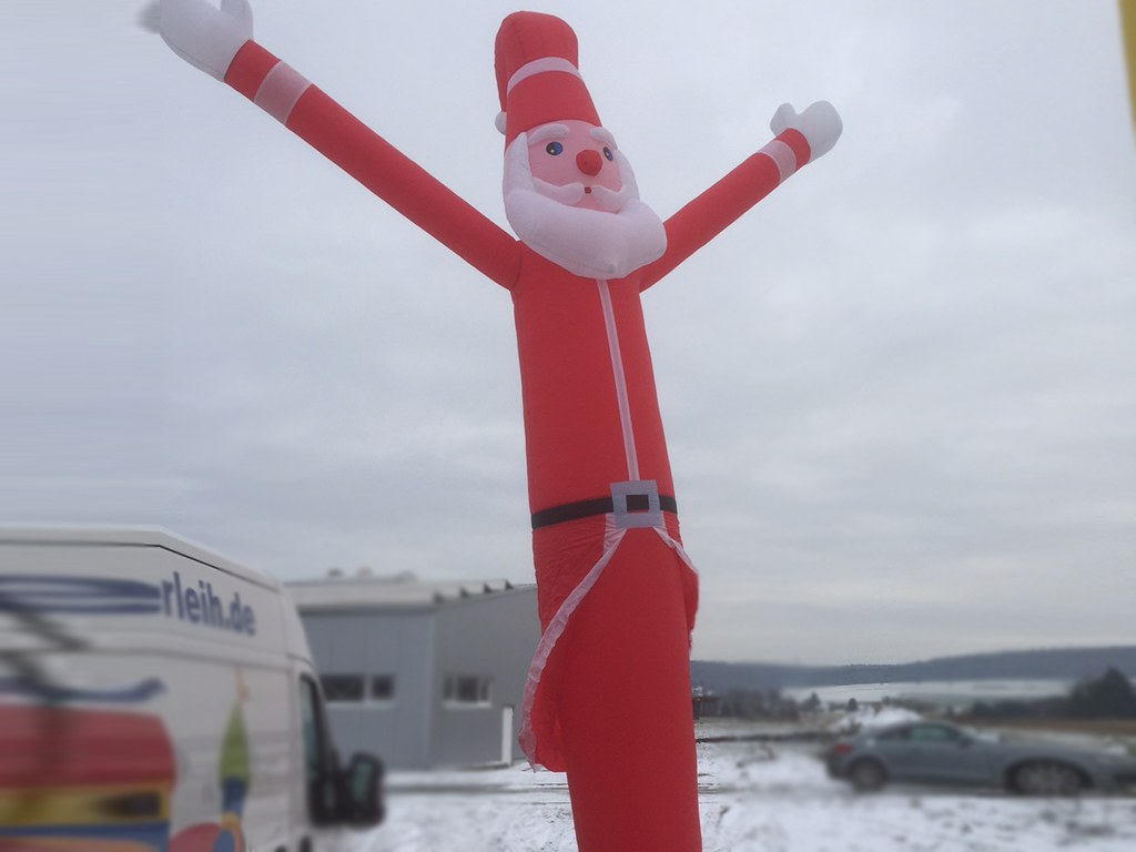 Skydancer Weihnachtsmann mieten in Koblenz – Kinderprogramm