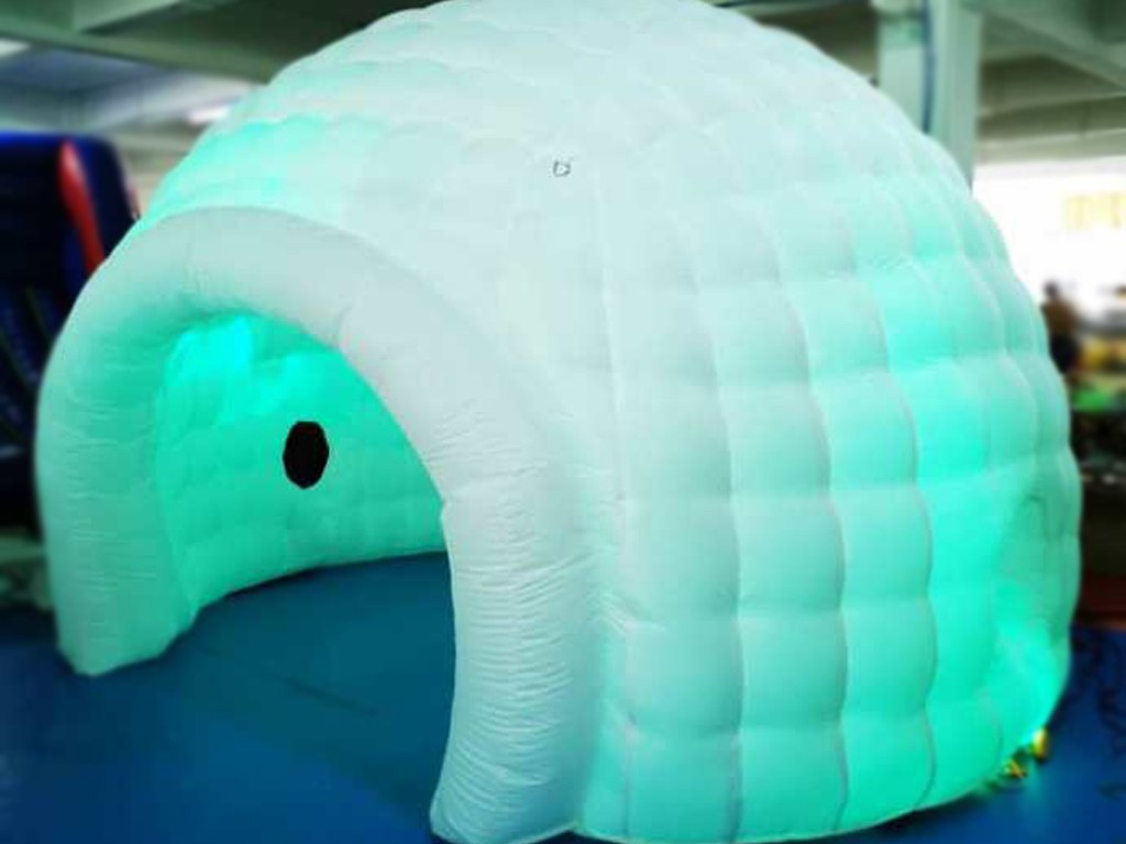 LED Iglu 4x4 Meter mieten in Koblenz bei Dominik Liebehenz