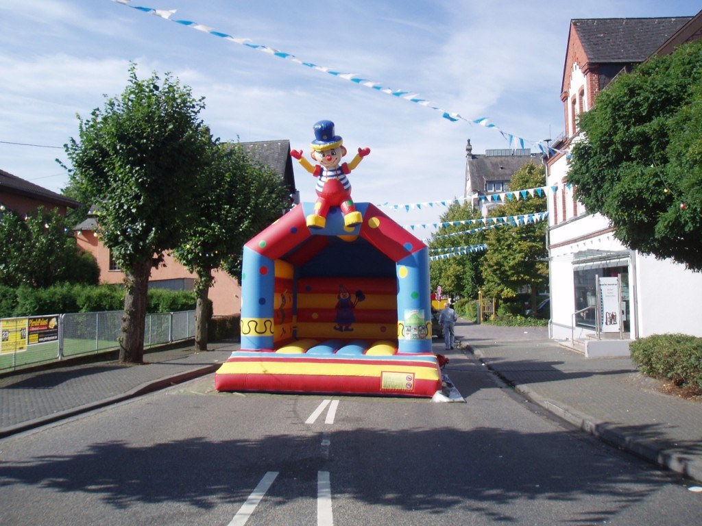 Hüpfburg Clown mieten in Koblenz bei Dominik Liebehenz – 2