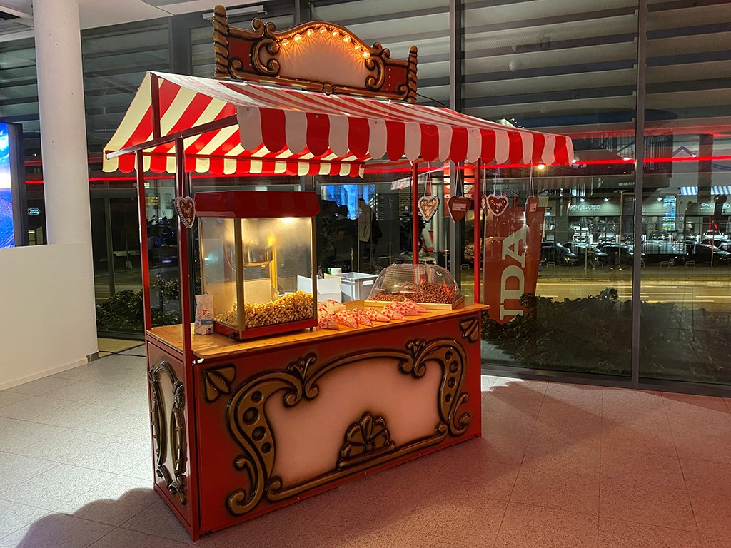 Crêpes im schönen Marktstand mieten in Koblenz – Fun Food fürs Fest – 2