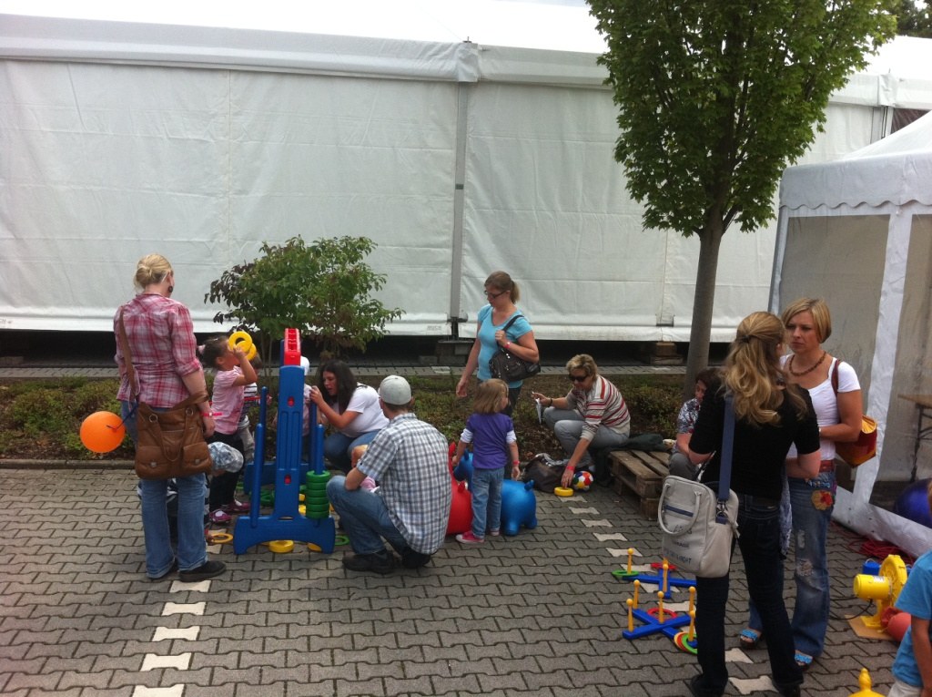 Spielekiste mieten in Koblenz bei Dominik Liebehenz