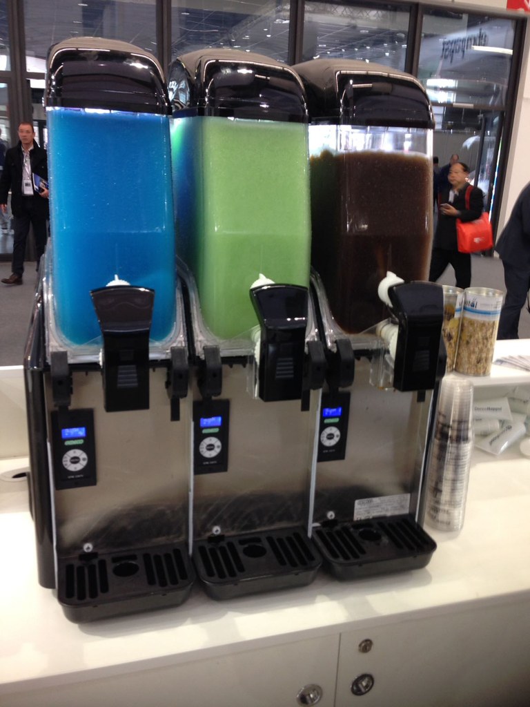 Slush Eismaschine mieten in Koblenz – Fun Food fürs Fest – 3
