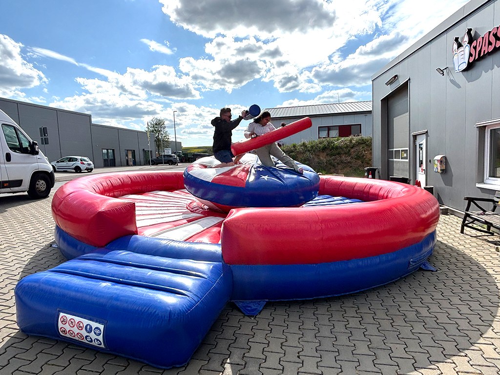 American Gladiator Fight mieten in Koblenz – Mietartikel