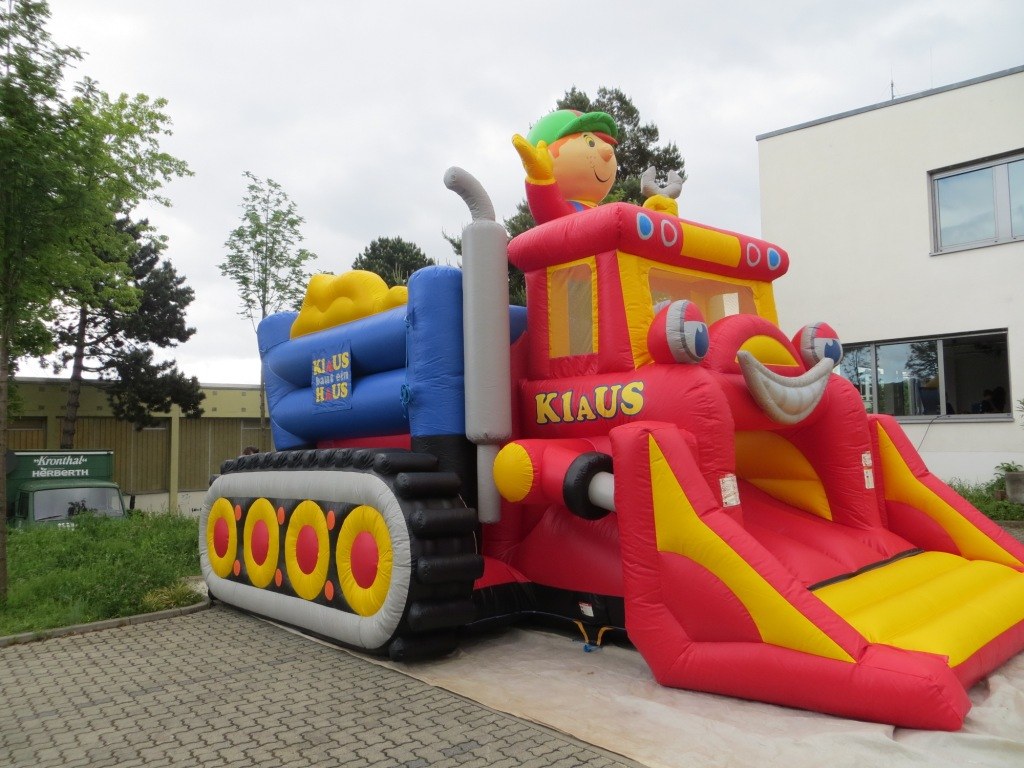 Hüpfburg Bagger mieten in Koblenz bei Dominik Liebehenz – 2