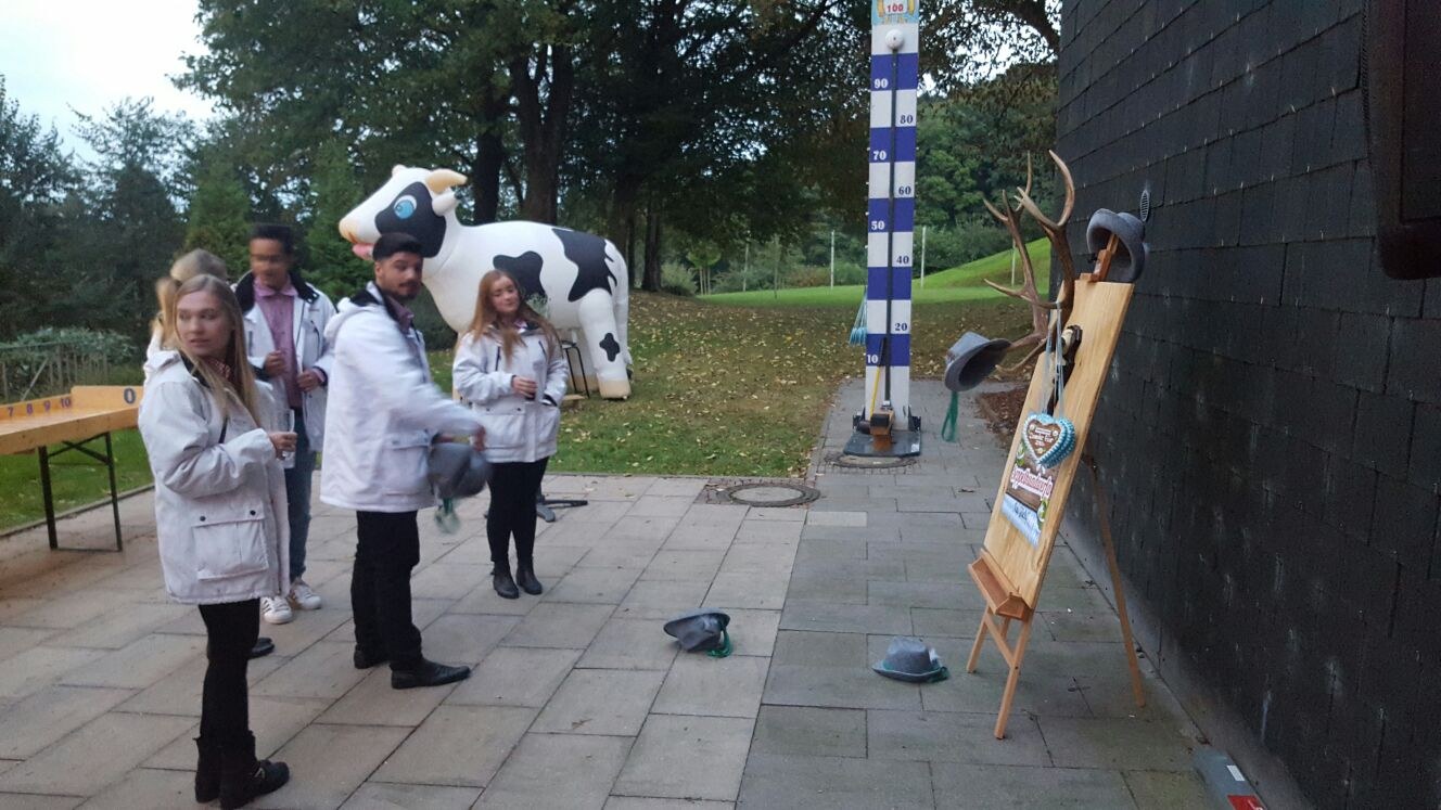 Seppelhutwerfen mieten in Koblenz bei Dominik Liebehenz – 3