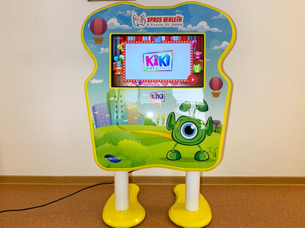 Interaktive Spielewand für Kinder mieten in Koblenz – Mietartikel