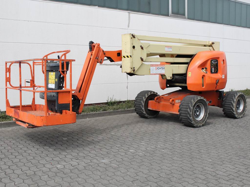 JLG 450AJ SII M Gelenkteleskopbühne mieten bei Richter Gabelstapler