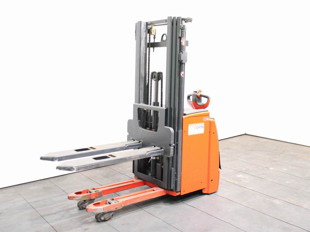 Linde L 14i 1173 Hochhubwagen mieten bei Richter Gabelstapler
