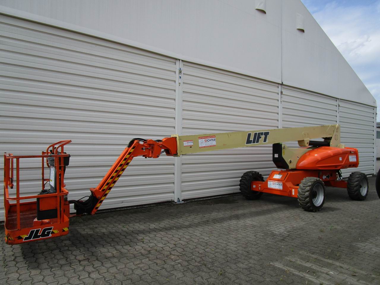 JLG E 600 JP Gelenkteleskopbühne mieten bei Richter Gabelstapler