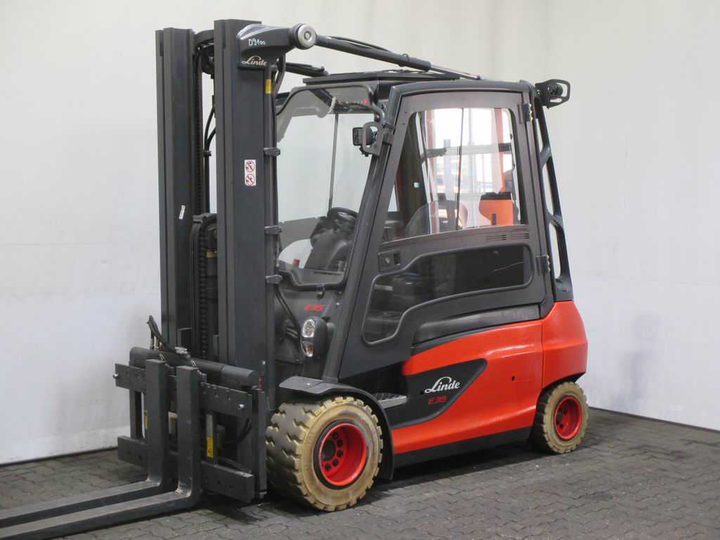 Linde E 35 L-01 387 Elektro 4 Rad-Stapler mieten bei Richter Gabelstapler