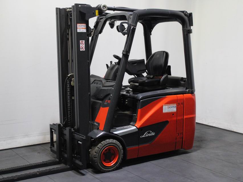 Linde E 16 H-02 386 Elektro 3 Rad-Stapler mieten bei Richter Gabelstapler