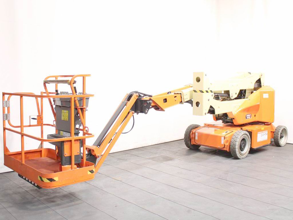 JLG E 400 AJPN Gelenkteleskopbühne mieten bei Richter Gabelstapler