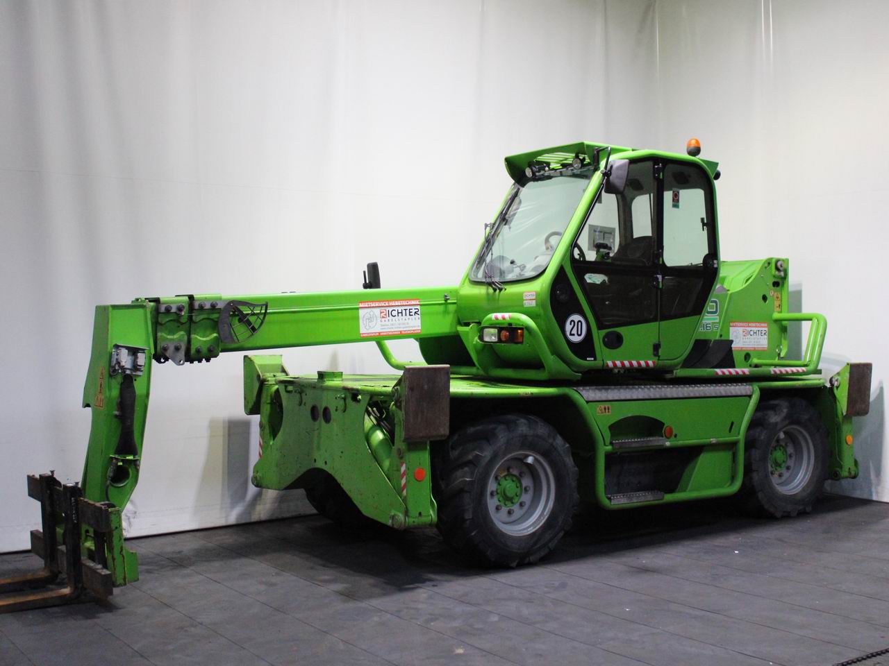 Merlo ROTO 38.16 S Teleskopstapler drehbar mieten bei Richter Gabelstapler