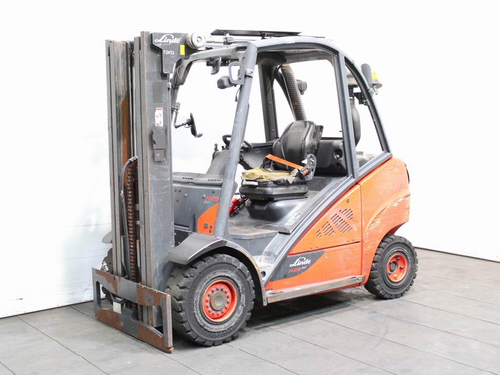 Linde H 25 D-02 393 Dieselstapler mieten bei Richter Gabelstapler