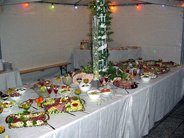 Buffettisch 2x1m mieten in Reinstädt bei Steffen Köhler