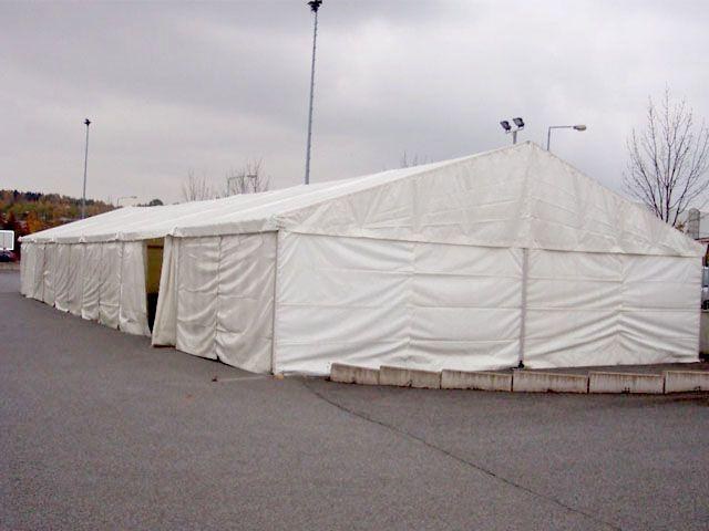 Festzelt 10 x 30 m mieten in Reinstädt bei Steffen Köhler