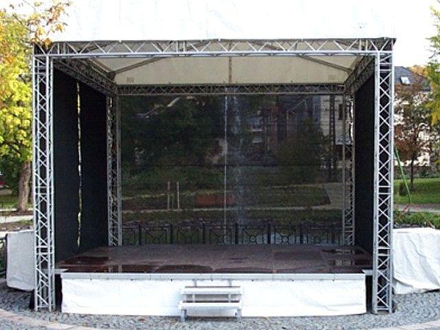 Podestverkleidung mieten in Reinstädt bei Steffen Köhler