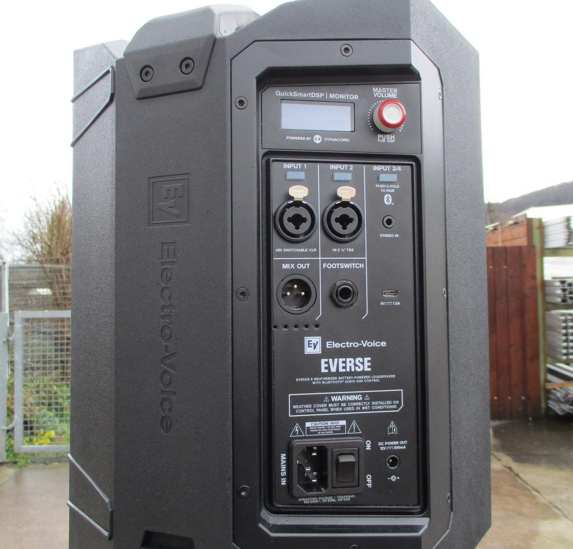 hochmoderner aktiver Akkulautsprecher / Monitor Top klein - völlig kab – 3