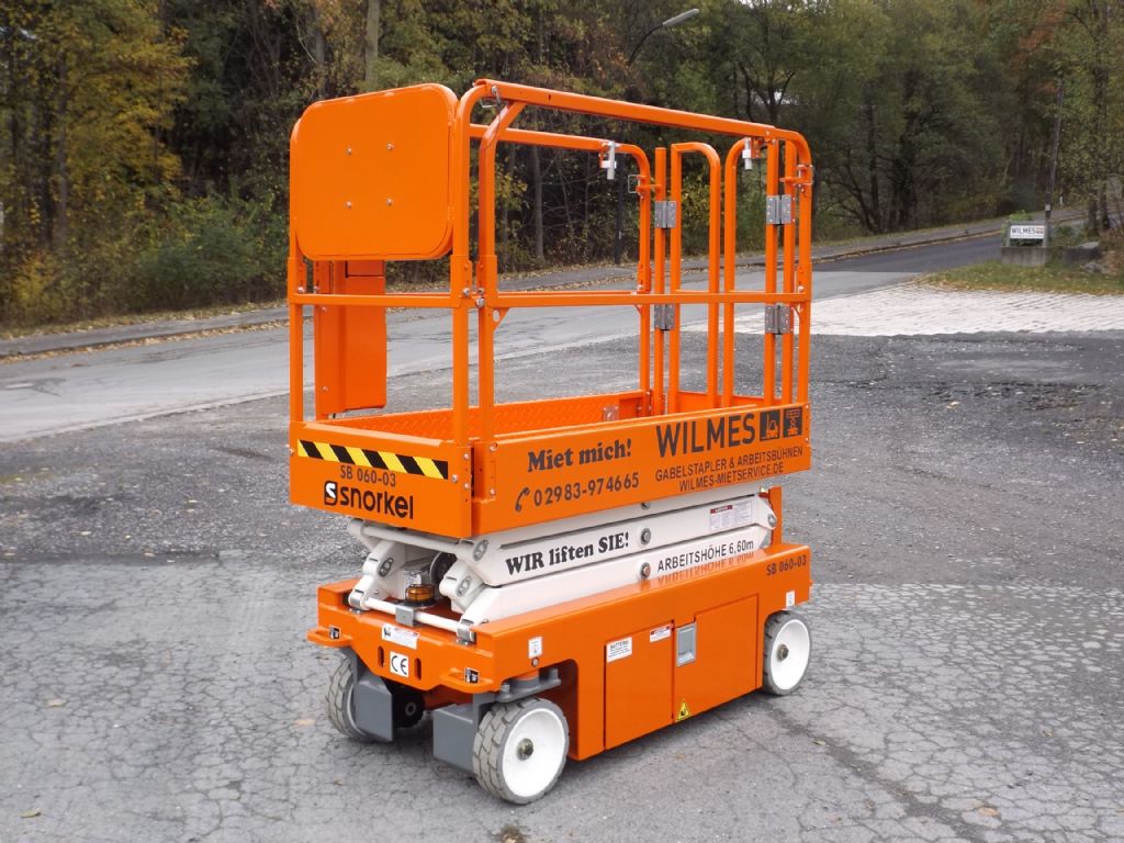 Snorkel S3215E Scherenarbeitsbühne mieten bei Wilmes Mietservice Inh. Andreas-Josef Wilmes