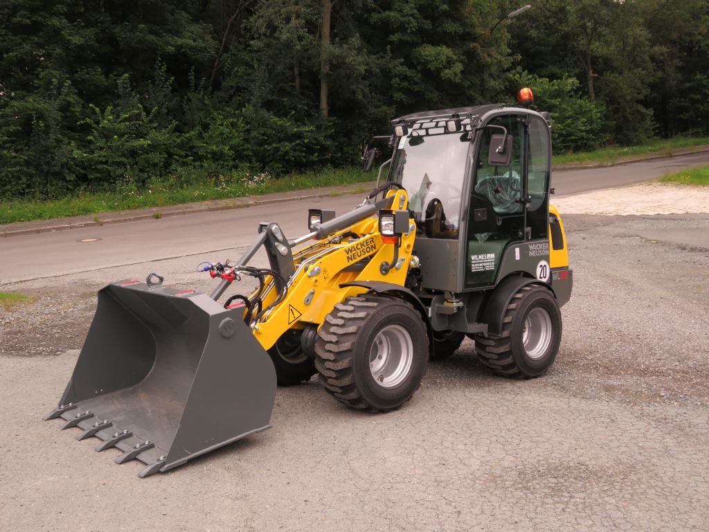 Wacker Neuson WL 25 Radlader mieten bei Wilmes Mietservice Inh. Andreas-Josef Wilmes