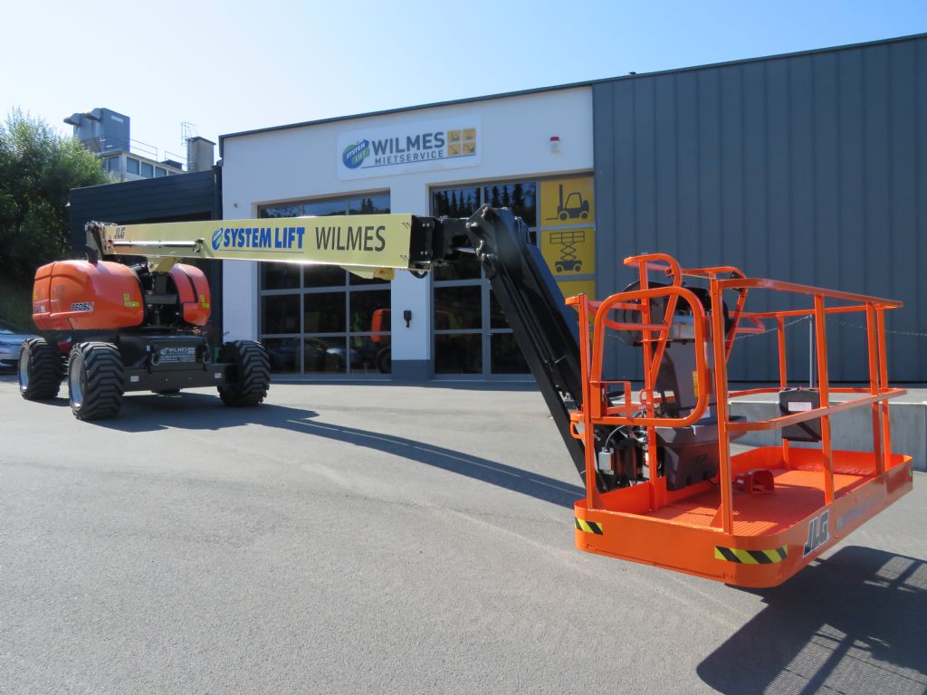 JLG 860 SJ Teleskoparbeitsbühne mieten bei Wilmes Mietservice Inh. Andreas-Josef Wilmes