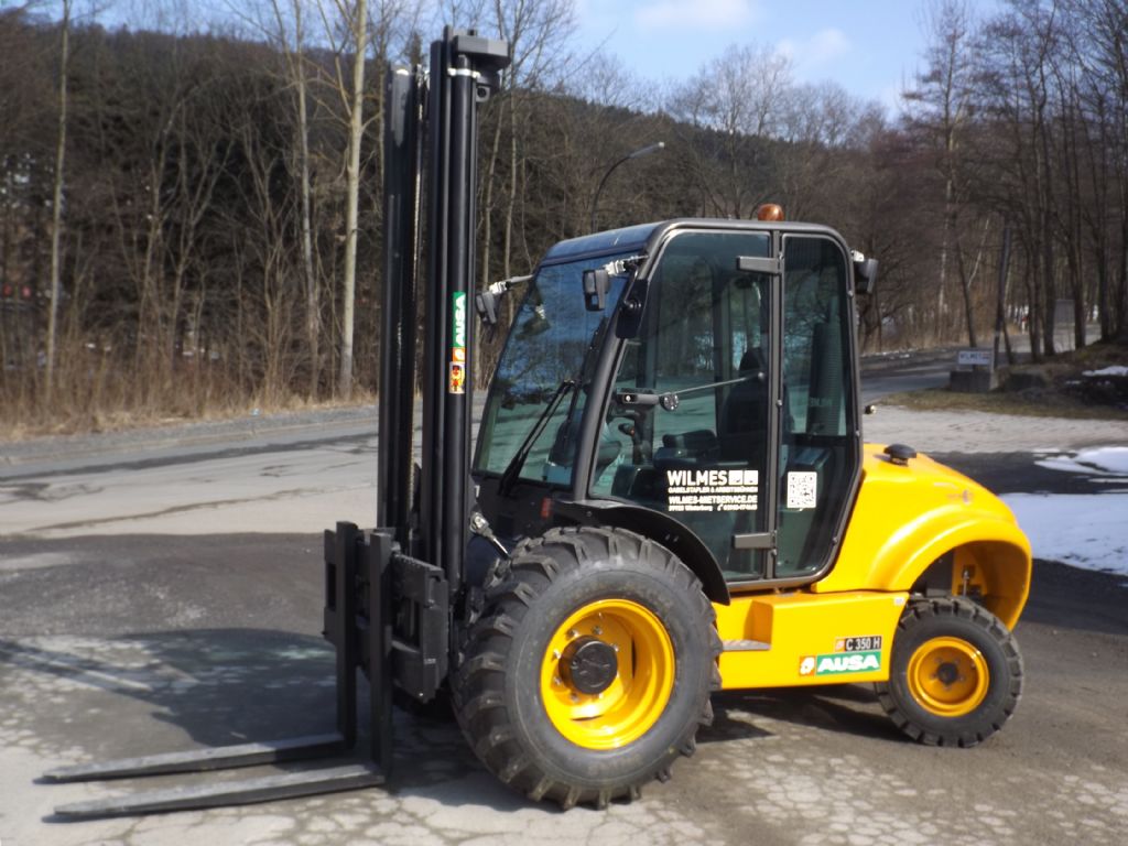 Ausa C 350 H x 2 Geländestapler mieten bei Wilmes Mietservice Inh. Andreas-Josef Wilmes