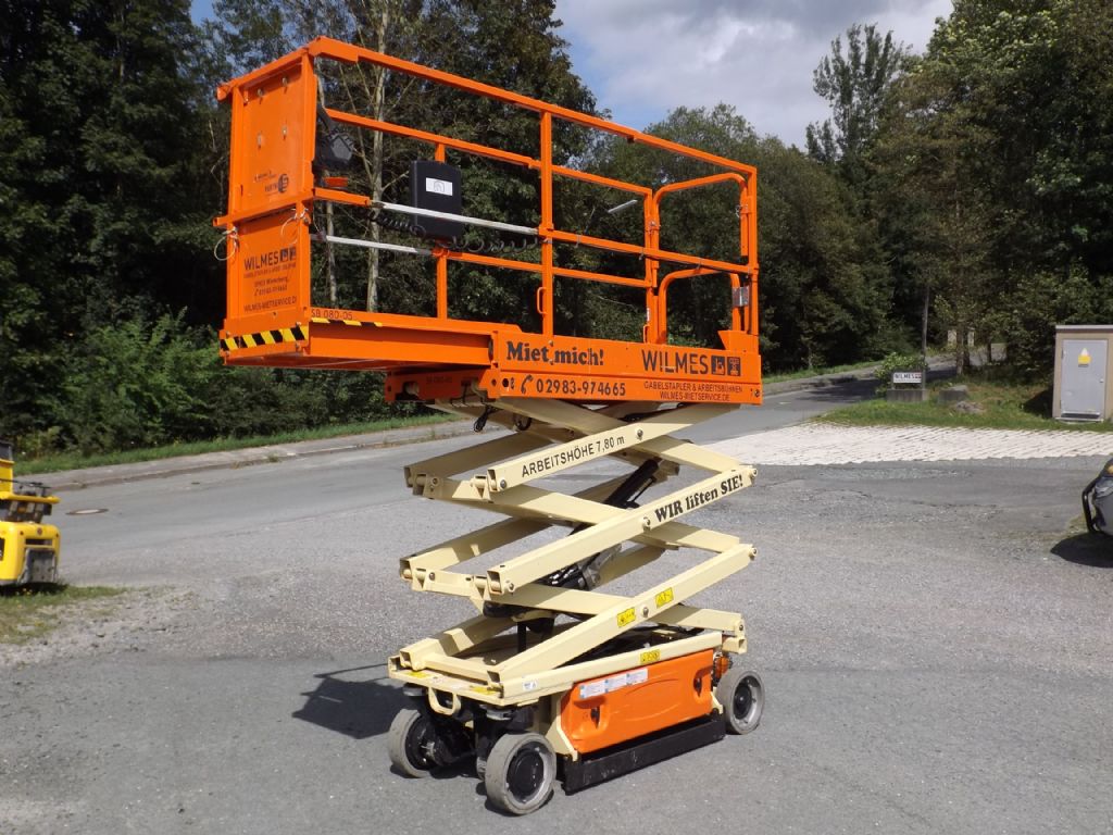 JLG 1930ES Scherenarbeitsbühne mieten bei Wilmes Mietservice Inh. Andreas-Josef Wilmes