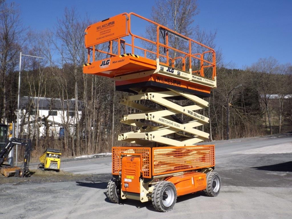 JLG 4069 LE Scherenarbeitsbühne mieten bei Wilmes Mietservice Inh. Andreas-Josef Wilmes
