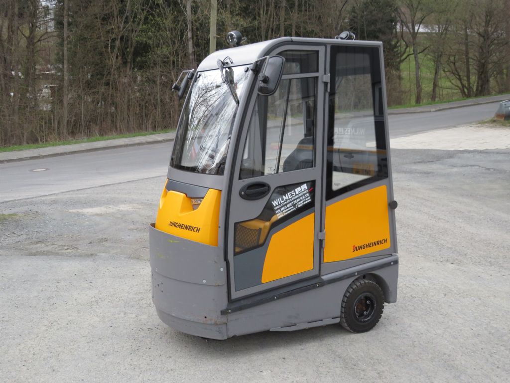 Jungheinrich EZS 570 Elektroschlepper mieten bei Wilmes Mietservice Inh. Andreas-Josef Wilmes