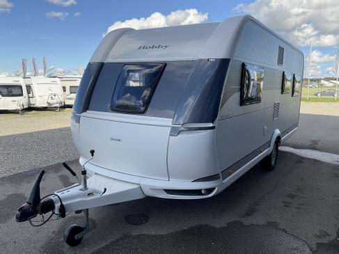 Hobby 515 UHL De Luxe mit Einzelbetten, Rundsitzgruppe und Hubbett für 6 Personen! – 3