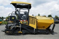 Bomag BF 300 C-2 mieten bei Holtdirk Baumaschinen