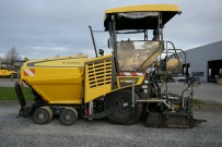 Bomag BF 300 P-2 mieten bei Holtdirk Baumaschinen