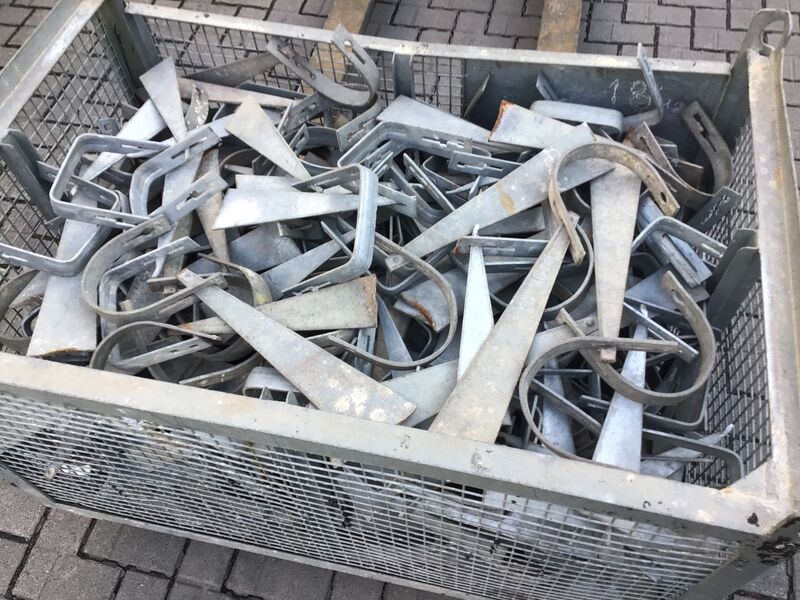 Verschwertungsklammer Z mieten bei Thomas Lerch Bau- und Industriebedarf