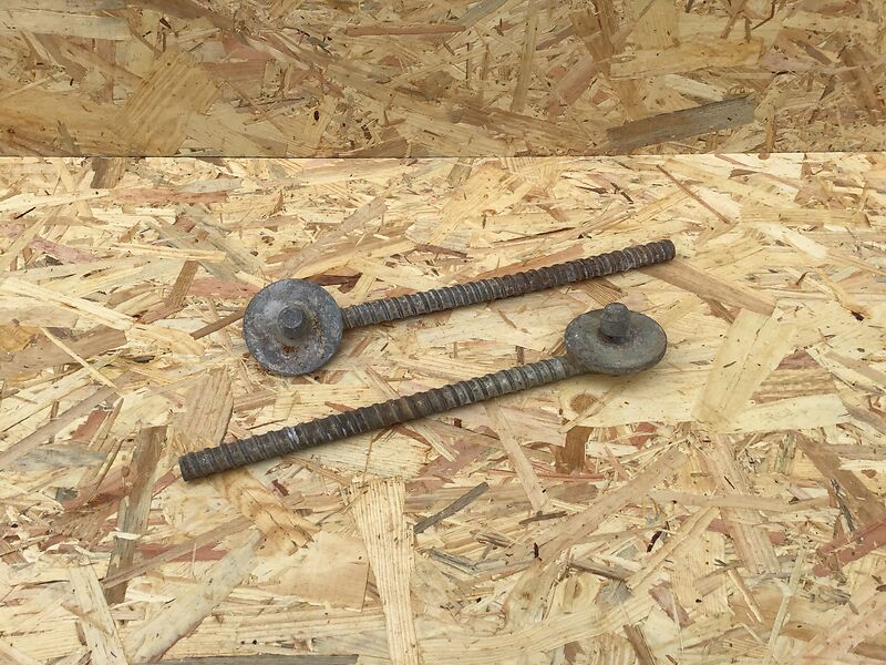Hünnebeck Riegelspanner 30 cm mieten bei Thomas Lerch Bau- und Industriebedarf