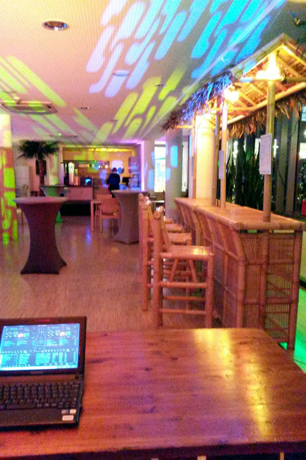 Bambus Theke mieten bei Fun Promotion