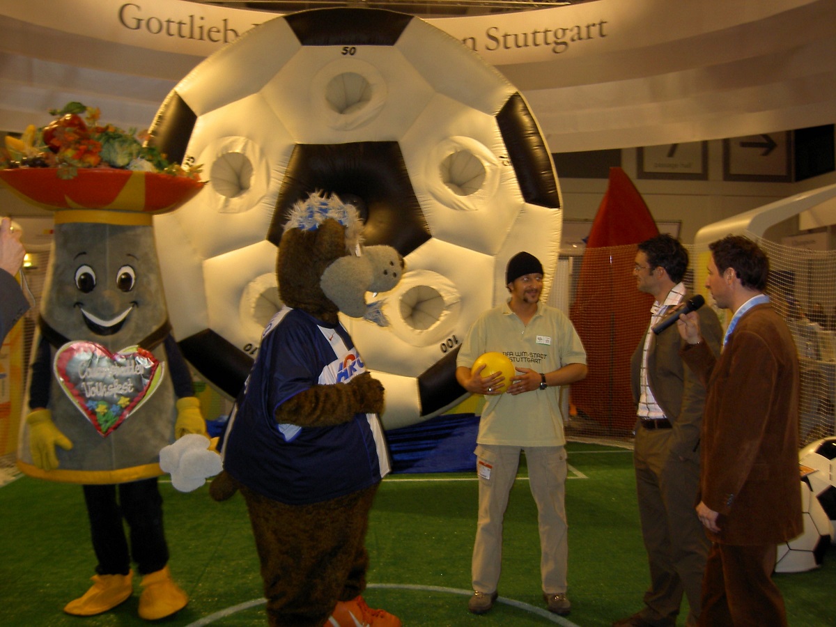 Fußball-Rad mieten bei Play and Fun Team